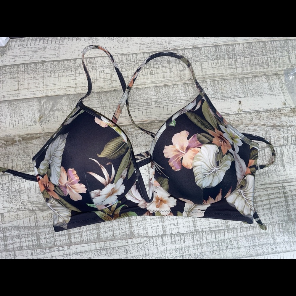 Shade and Shore swim top